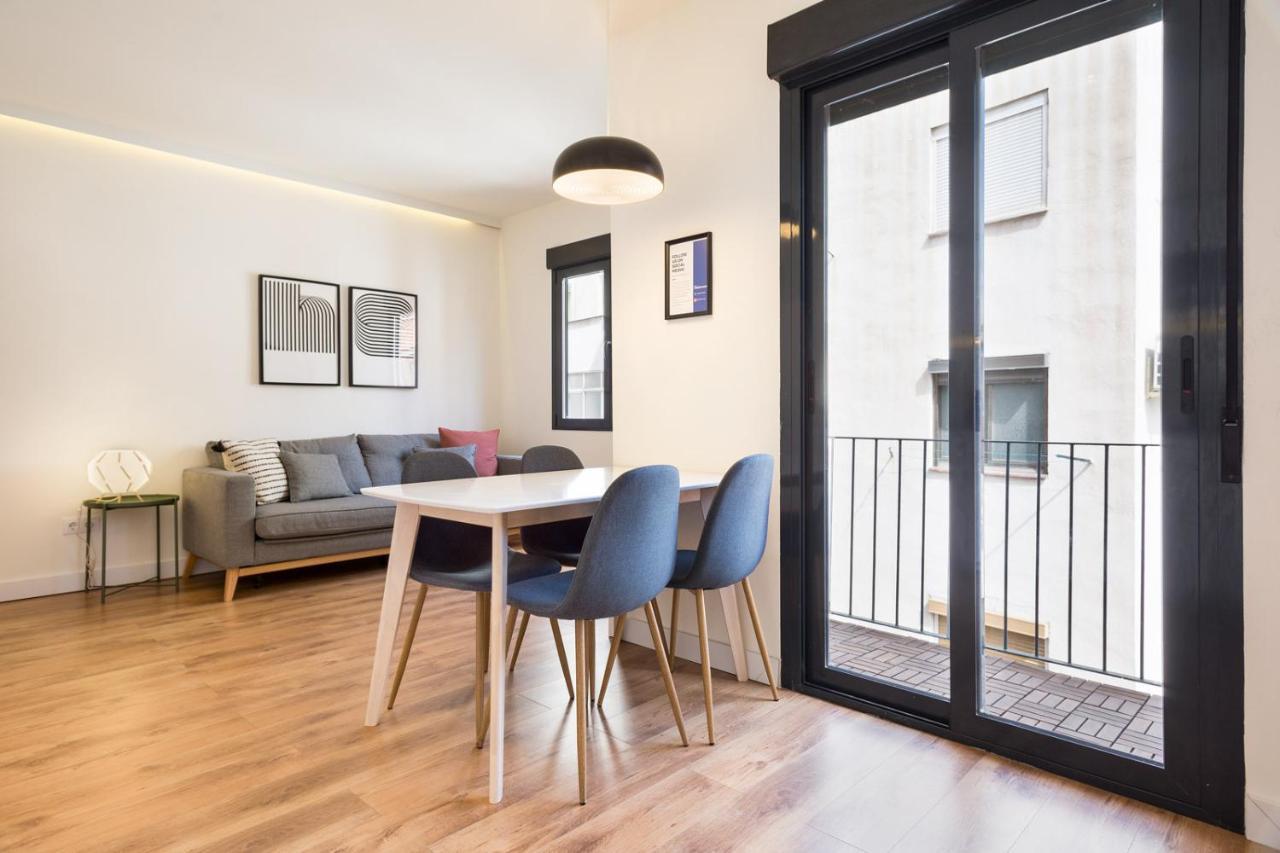 Urban Chill Apartments By Olala Homes L'Hospitalet de Llobregat Exteriér fotografie