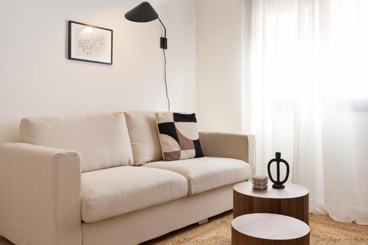 Urban Chill Apartments By Olala Homes L'Hospitalet de Llobregat Exteriér fotografie